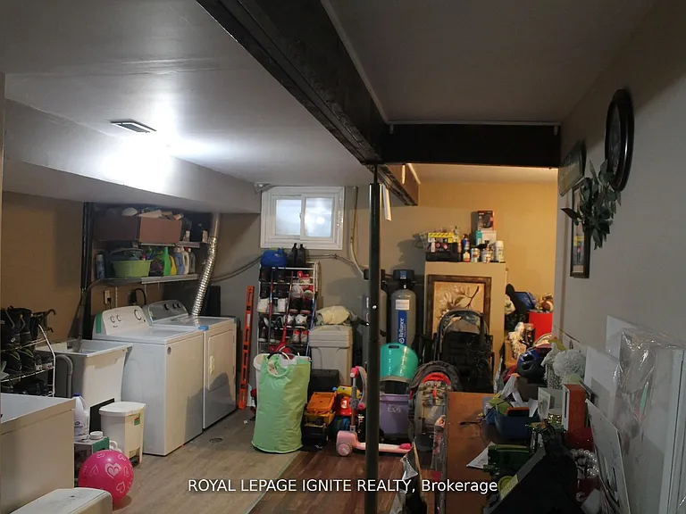 500 Grey St #D — Photo 24