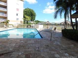 15201 SW 80th St APT 103, Miami, FL 33193
