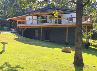 1306 S Little Rock Rd, Horseshoe Bend, AR 72512