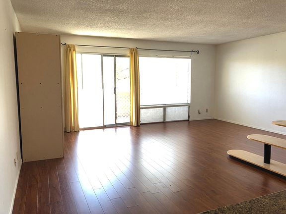5th image of 710 Mariners Island Blvd APT 101