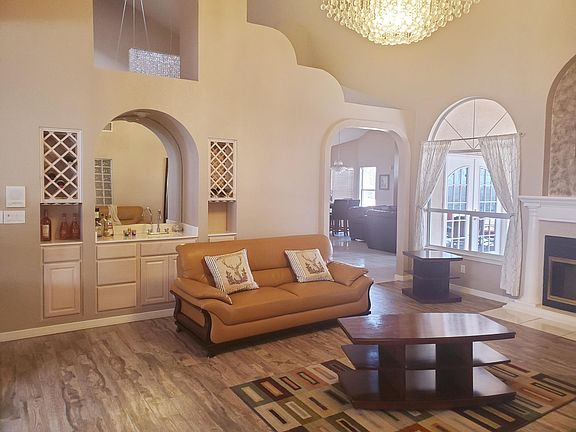 3rd image of 1356 Diamond Gate Pl