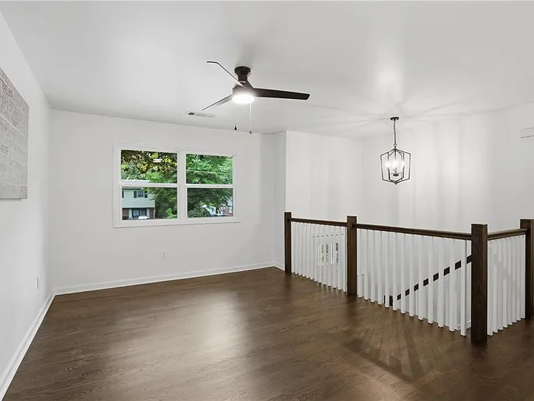 3270 Belfort Rd SE — Photo 9