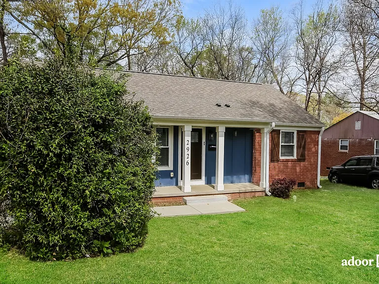 2926 Lasalle St — Photo 3