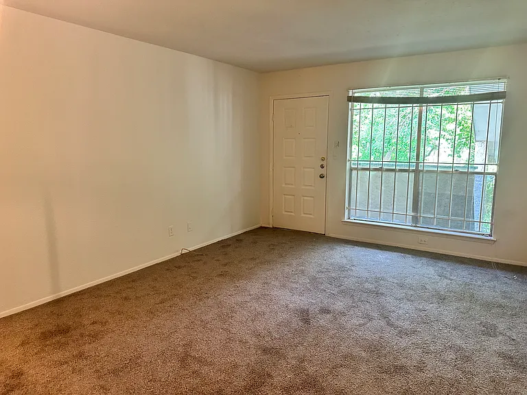 7313 Gulf Fwy #409 — Photo 15