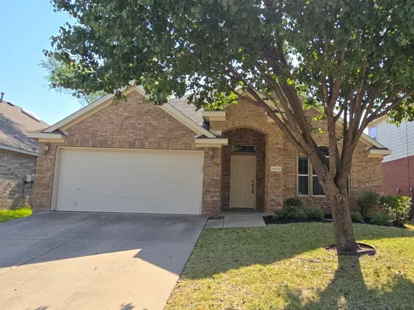 9912 Shelburne Rd, Fort Worth, TX 76244