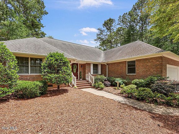 5th image of 8207 Mainsail Lane