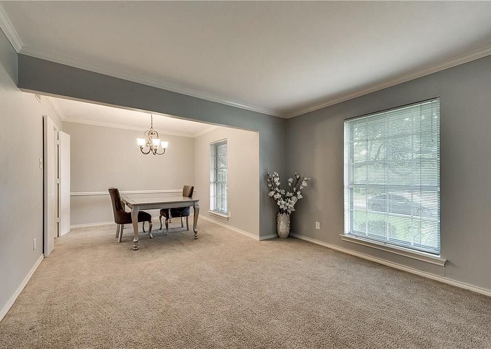 1st image of 7446 La Sobrina Dr
