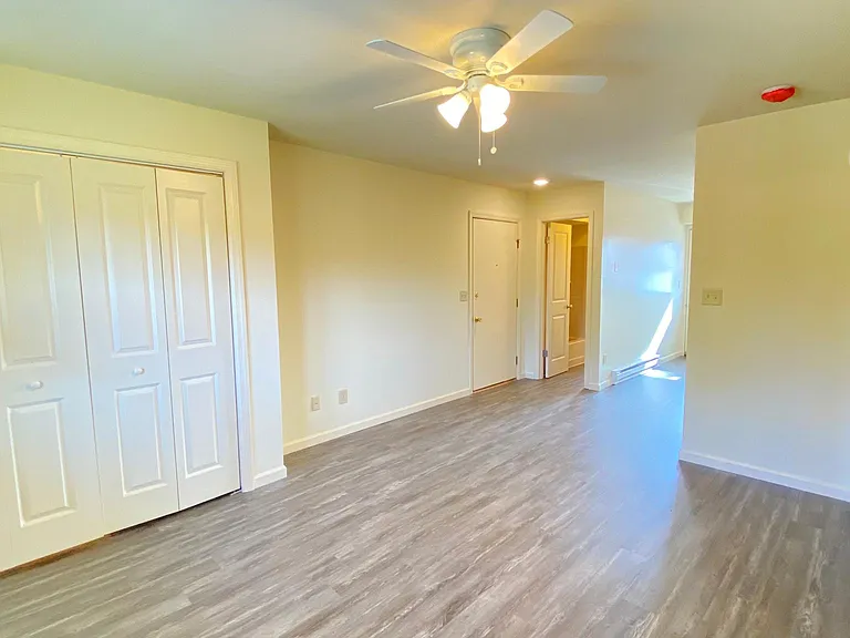 3724 Carman Rd #4 — Photo 12