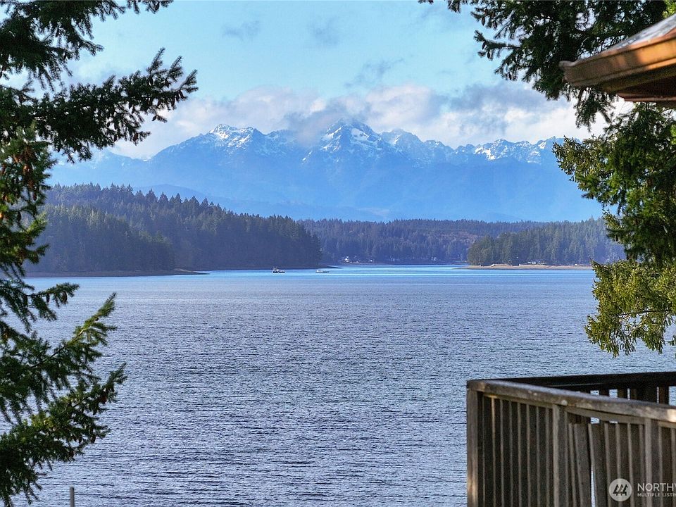 1st image of 820 E Burgundy Road