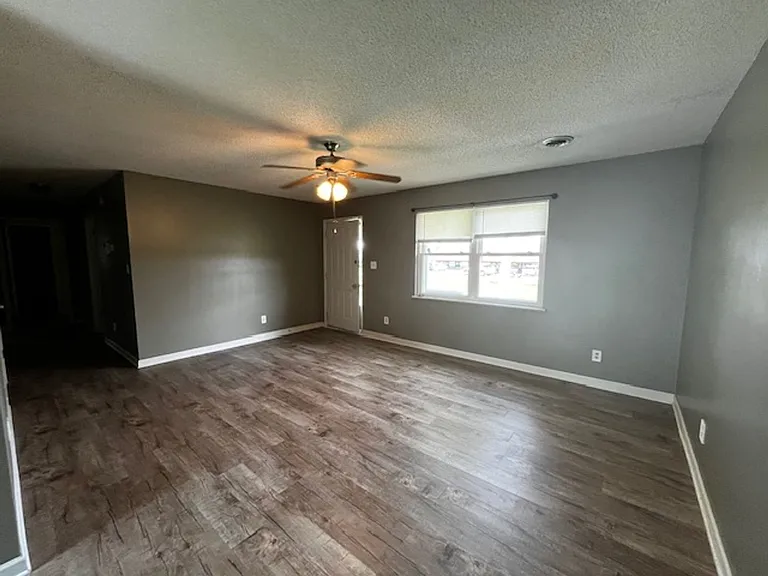 159 Durkee Rd NE — Photo 5