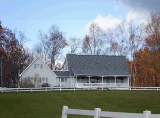 87 Twin Brook Rd, Shickshinny, PA 18655