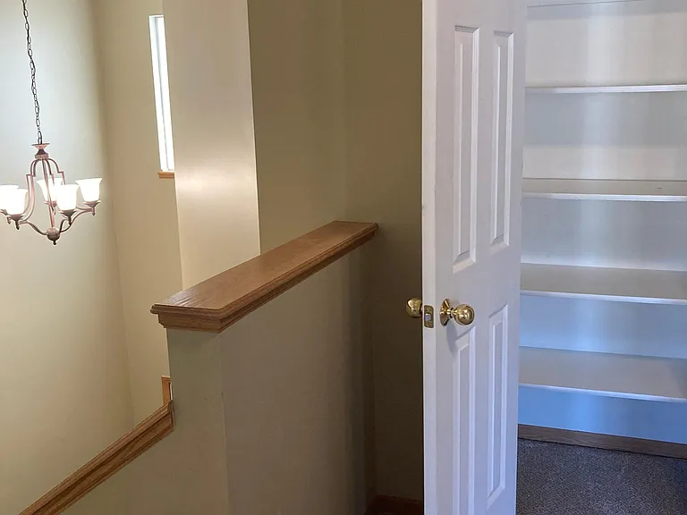 6926 Naples Dr — Photo 19