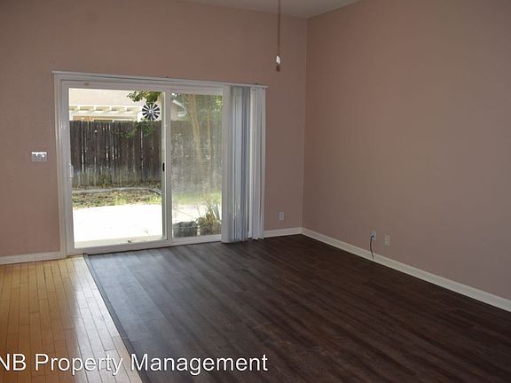 4th image of 2970 Bergamo Way