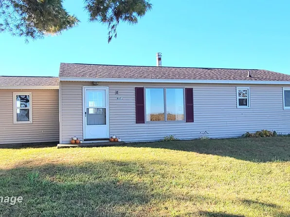 8571 W Birch Run Rd, Saint Charles, MI 48655