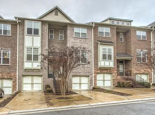 2039 Cobblestone Cir, Atlanta, GA 30319