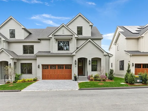 20 Common Ct, Lexington, MA 02421