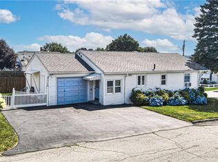 297 Princess Ave, Cranston, RI 02920