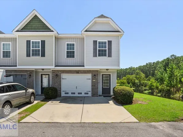 57 Leaf Ct, Richmond Hill, GA 31324