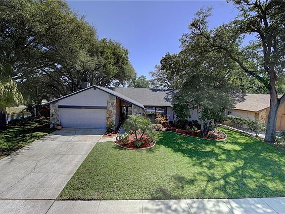 2nd image of 5028 Bridgeport Dr