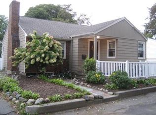 16 Ocean View Ter, Lynn, MA 01902