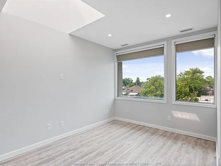 1500 Ouellette Ave #402 — Photo 18