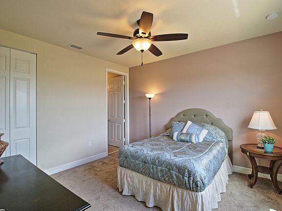 5th image of 3316 Pacific Dr