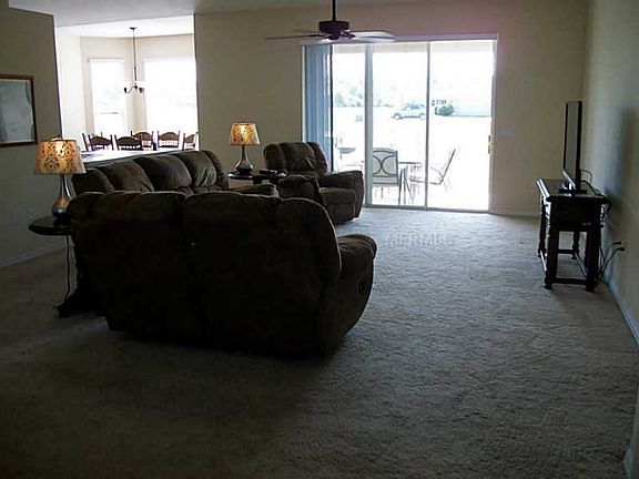 3rd image of 6870 Bushnell Dr