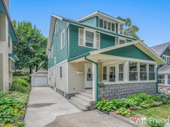1428 Dunham St SE, Grand Rapids, MI 49506