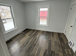 736 Dix St #1, Manchester, NH 03103