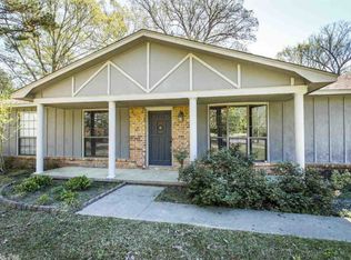 7124 Friendship Rd, Benton, AR 72015