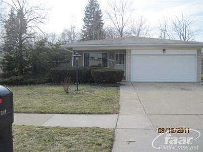 1st image of 27389 Pierce St