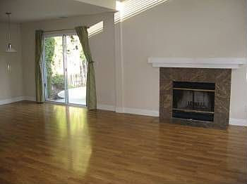 5th image of 766 Parkway Dr