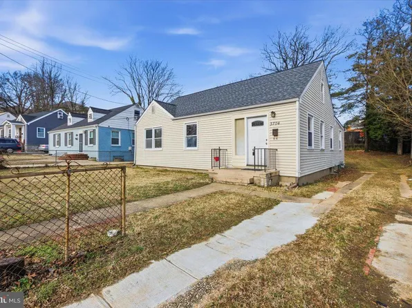 3704 Oliver St, Hyattsville, MD 20782