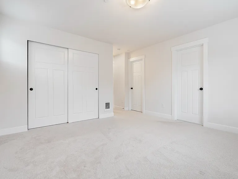 1316 Chelsea Walk NE — Photo 26