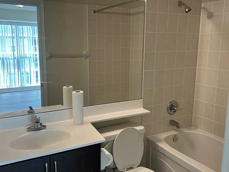 70 Town Centre Ct #2107 — Photo 12