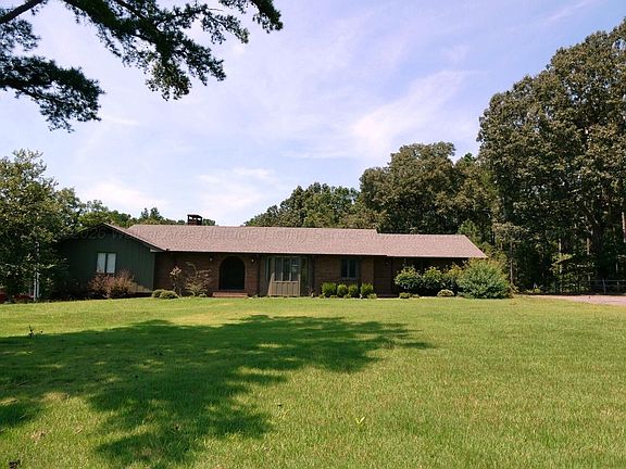 2nd image of 1047 State Highway 44