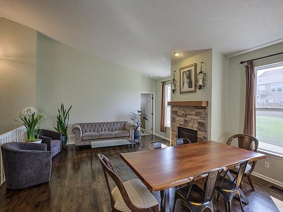 5th image of 1115 Hardwood Dr
