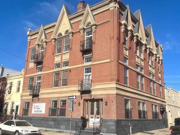 1268 S 26th St #3E, Philadelphia, PA 19146