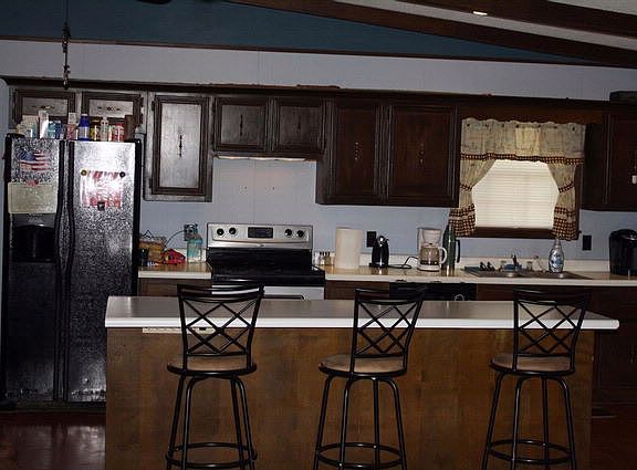 2nd image of 232 Dogwood Ln