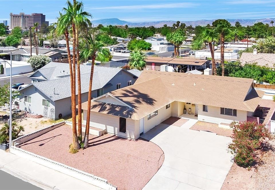1st image of 1724 Ivanhoe Way
