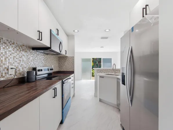 2824 NW 99th Terrace, Sunrise, FL 33322