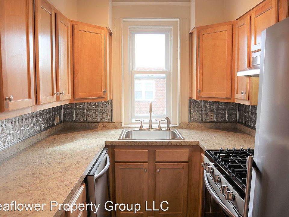 1st image of 101 Medway St #12