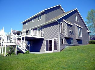 N1603 Brooke Ln, Fort Atkinson, WI 53538