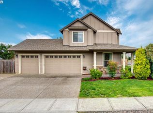 19106 Silver Salmon Dr, Oregon City, OR 97045