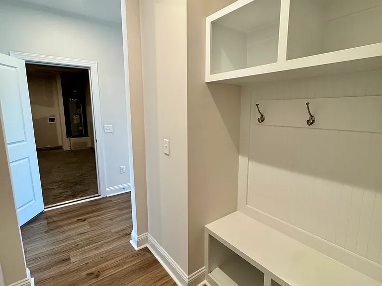 7453 Linda Vista Ln — Photo 10