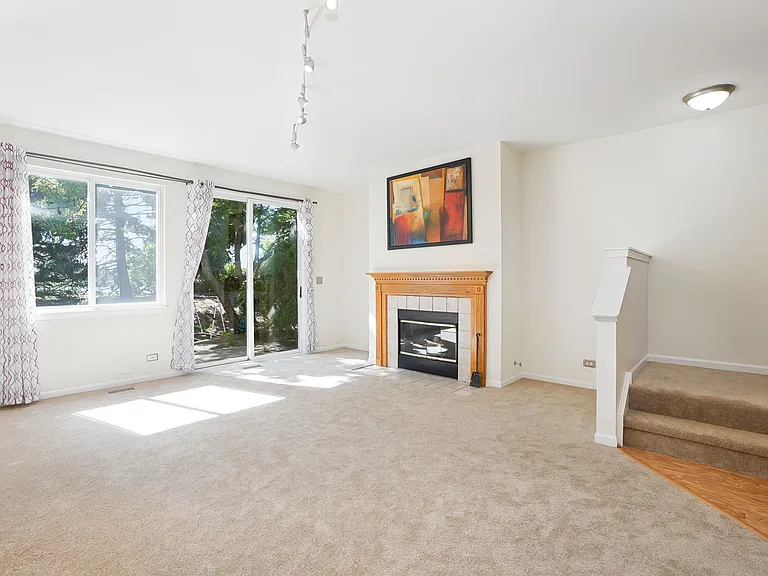 3013 Kentshire Cir — Photo 14