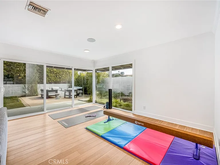 1800 Glenwood Ln — Photo 29