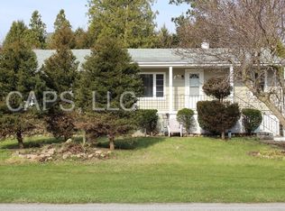 28 S 600 W, Hebron, IN 46341