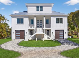 1272 Par View Dr, Sanibel, FL 33957