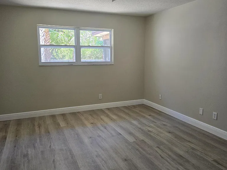189 Seawind Dr #13 — Photo 8